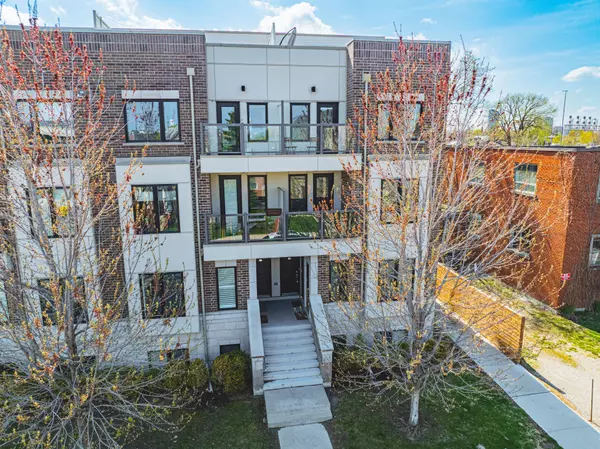 256 Royal York RD E #116, Toronto W06, ON M8V 1Y8