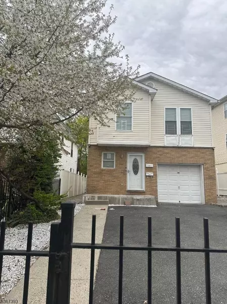 30 Johnson Ave, Newark City, NJ 07108