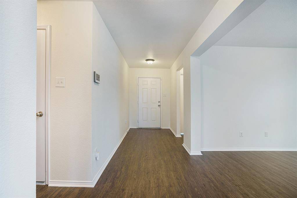 Venus, TX 76084,102 Williamsburg Court