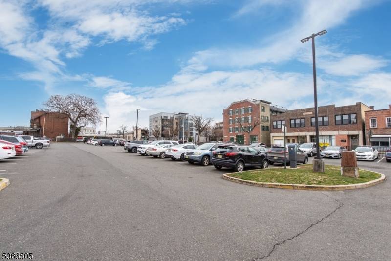 Plainfield City, NJ 07060,107 Park Ave