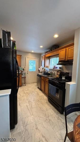 Haledon Boro, NJ 07508,22 John Ryle Ave #1