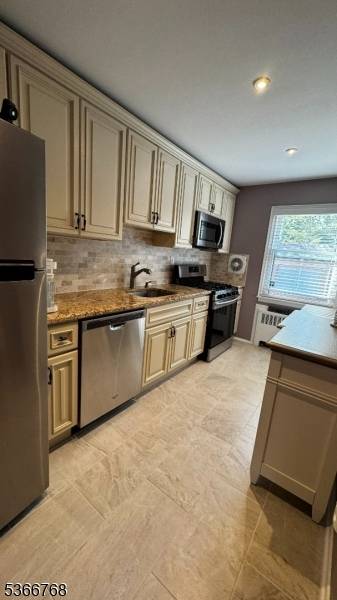 53 Sandra Circle #4, Westfield Town, NJ 07090