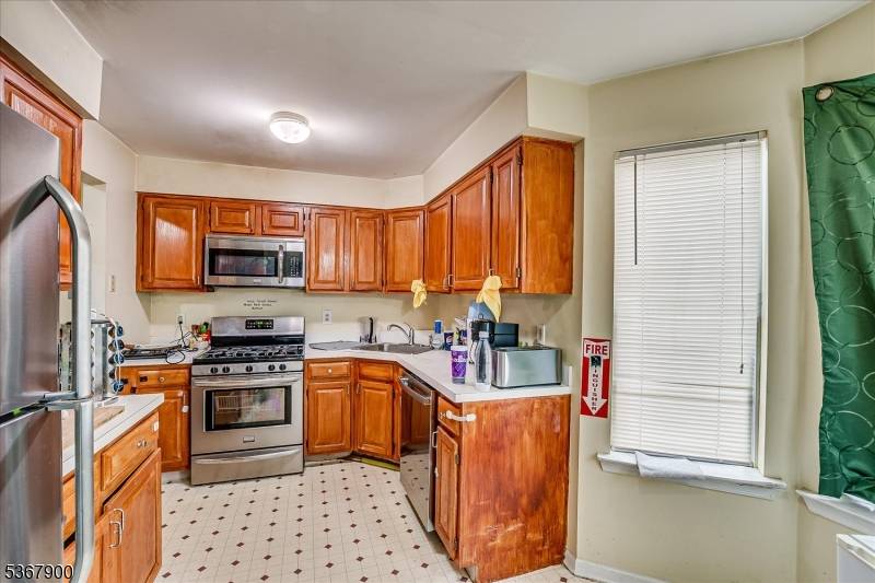 Piscataway Twp., NJ 08854,1702 Amanda Ct #1702
