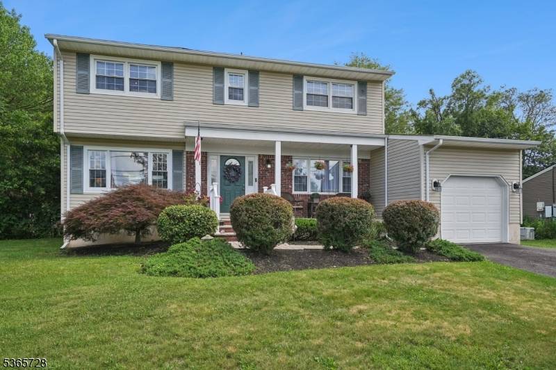 Mount Olive Twp., NJ 07836,20 Sherman Pl