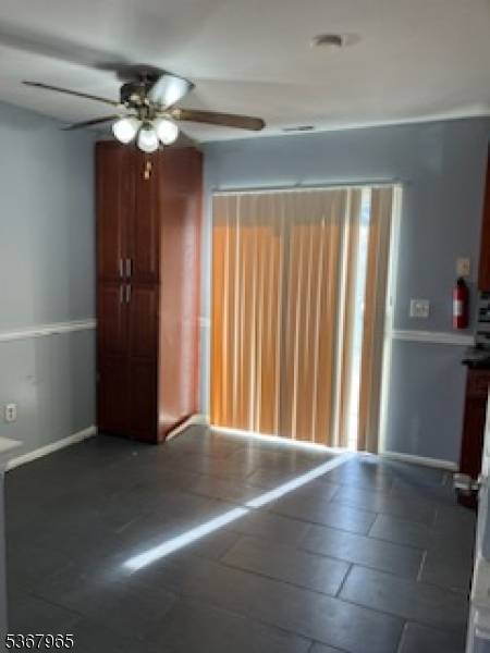 Newark City, NJ 07103,531 15Th Ave