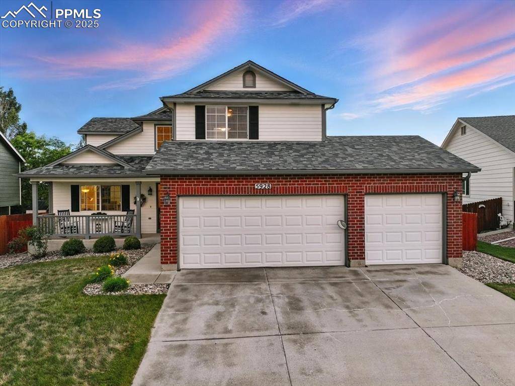 Colorado Springs, CO 80923,5928 Huerfano DR