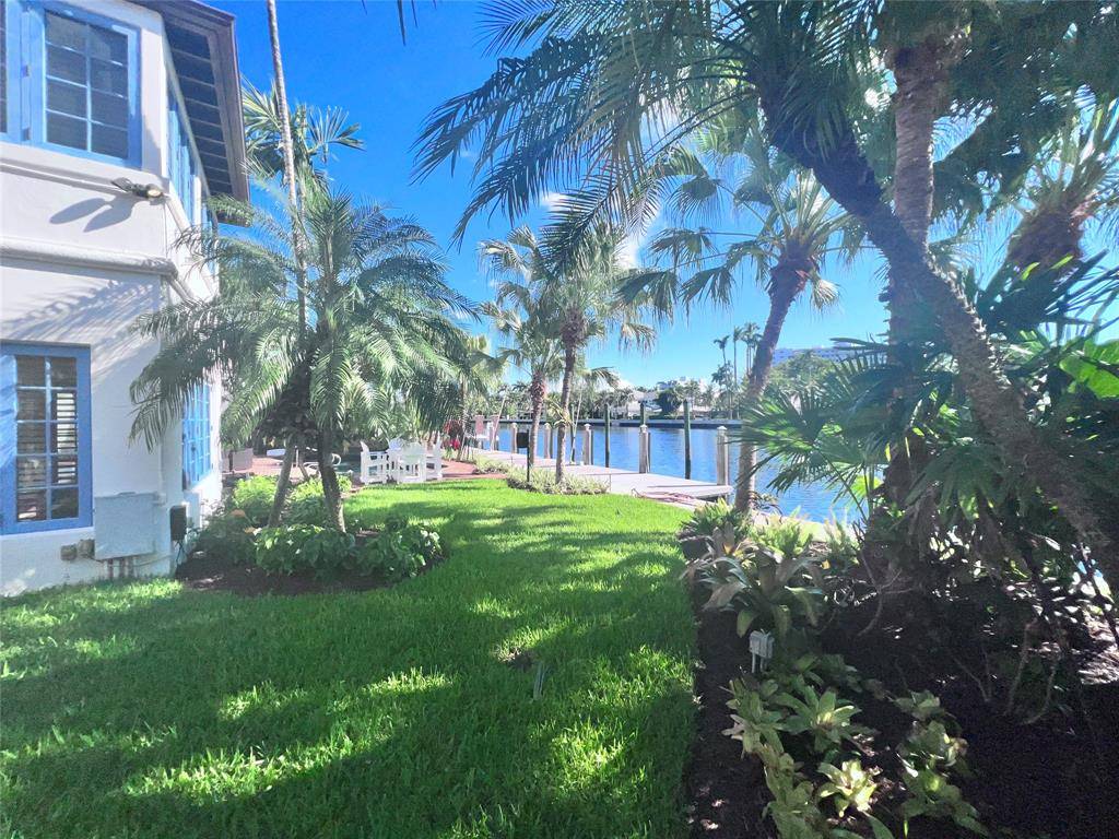 Fort Lauderdale, FL 33301,424 Royal Plaza Dr