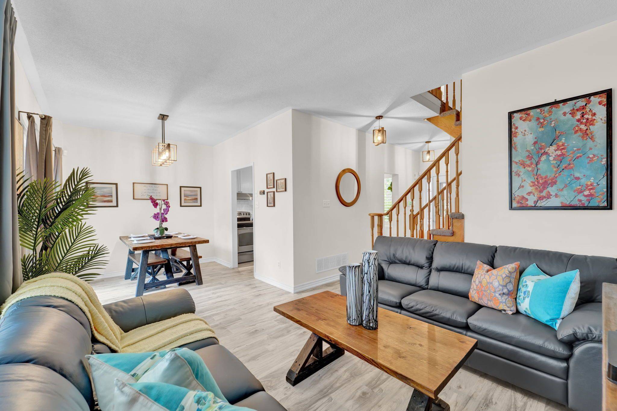 Brampton, ON L7A 1K2,62 Twin Willow CRES