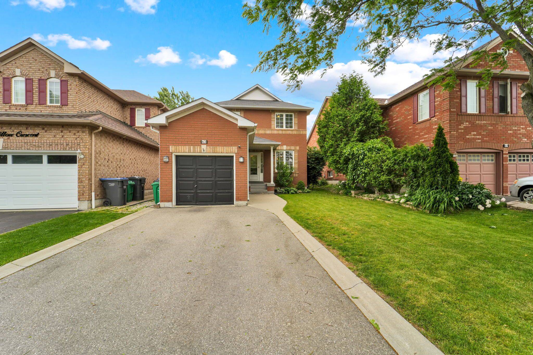 62 Twin Willow CRES, Brampton, ON L7A 1K2