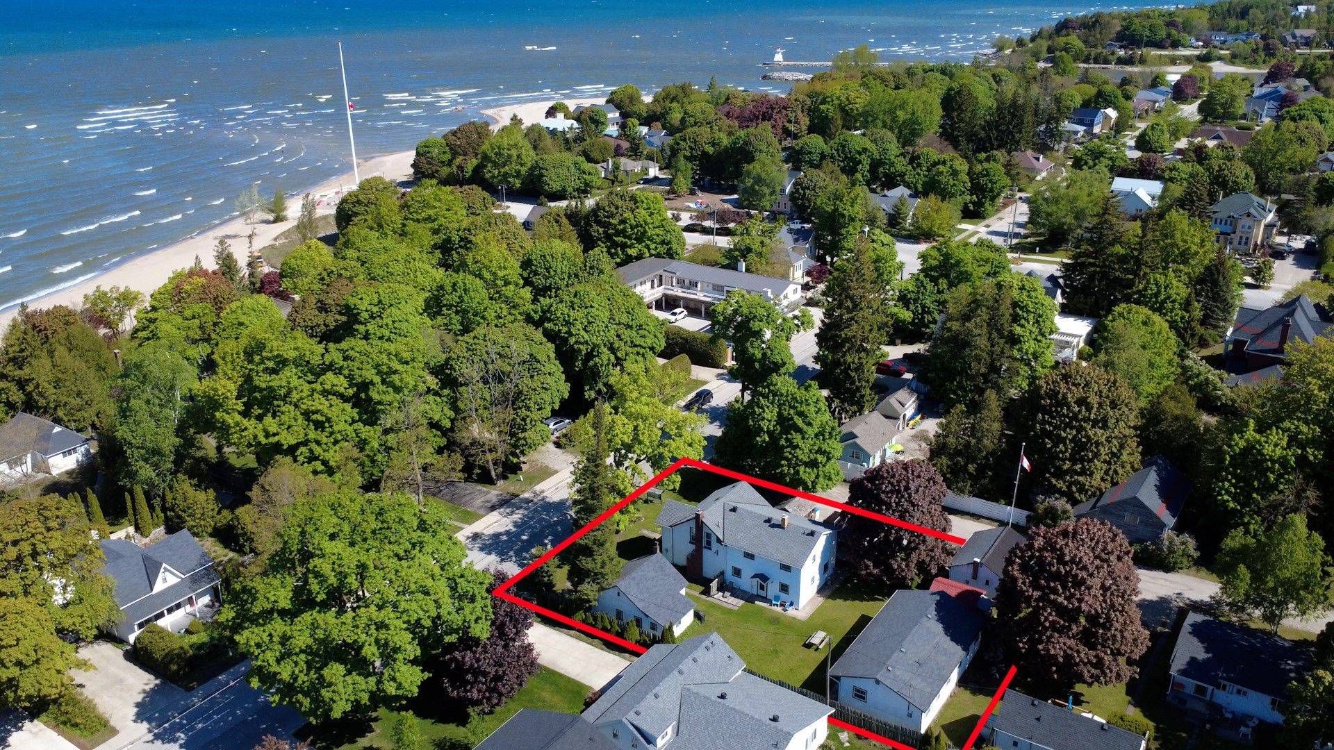 34 Huron ST S, Saugeen Shores, ON N0H 2L0
