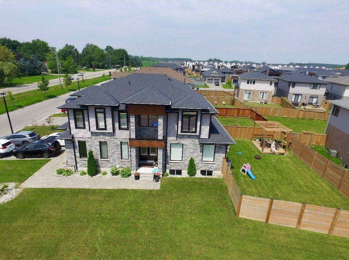 London North, ON N6G 0Y1,1616 Henrica AVE