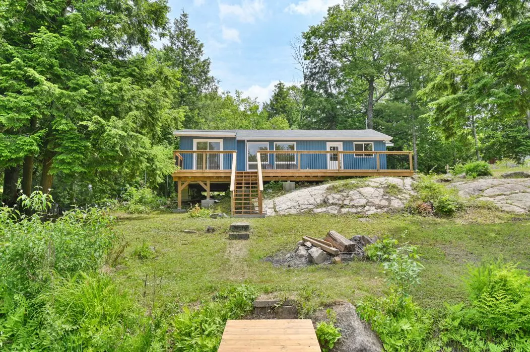 Tweed, ON K0K 3H0,94 Tweedsmuir CRES