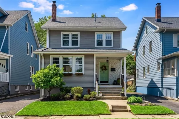 33 Orchard Rd, Maplewood Twp., NJ 07040