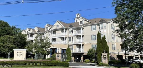 175 Rochelle Ave #124, Rochelle Park Twp., NJ 07662