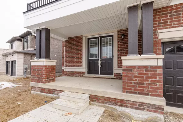 Wasaga Beach, ON L9Z 0N4,22 Rosanne CIR