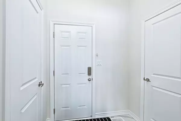 Wasaga Beach, ON L9Z 0N4,22 Rosanne CIR