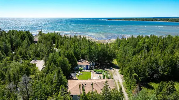 1034 DORCAS BAY RD, Northern Bruce Peninsula, ON N0H 2R0