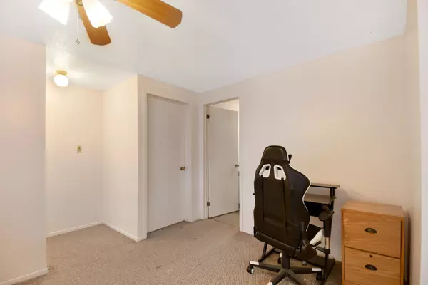North Grenville, ON K0G 1J0,105 Asa ST N #109