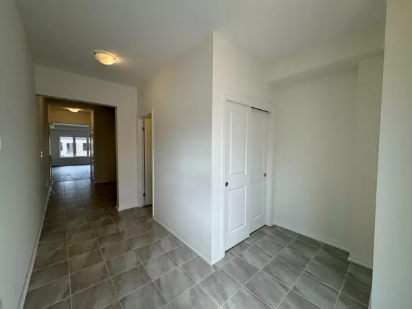 Pelham, ON L0S 1E1,72 Samuel AVE