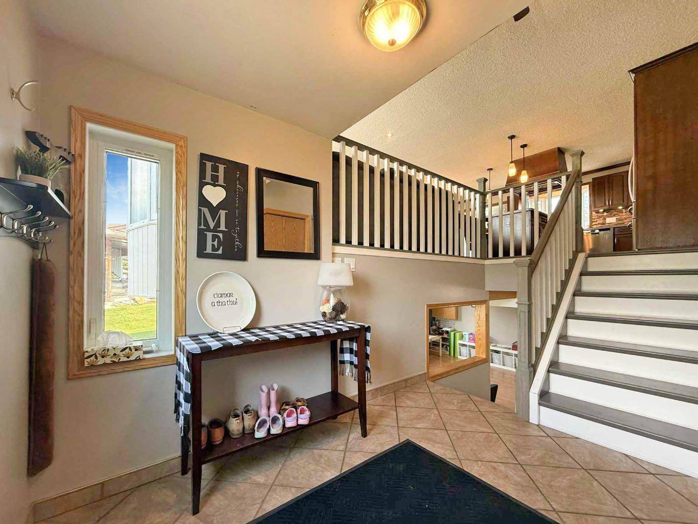 Grande Cache, AB T0E 0Y0,11512 Manning CRES