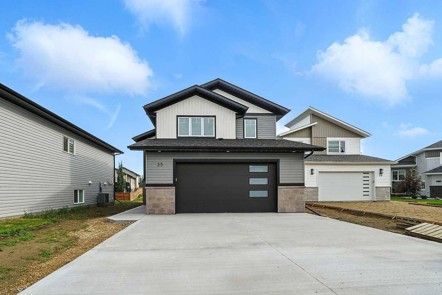 25 Murphy Close, Blackfalds, AB T4M 0H5