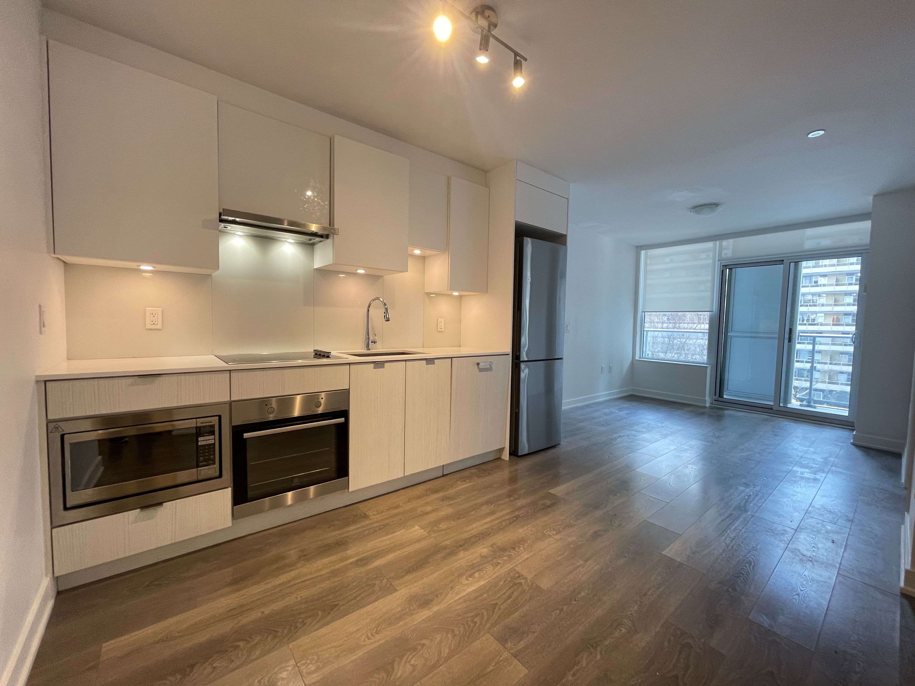 Toronto C10, ON M4P 0E4,195 Redpath AVE #405