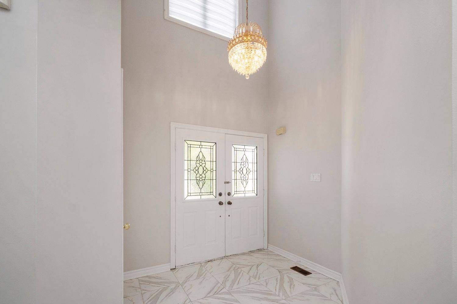 Mississauga, ON L5V 1M6,972 Winterton WAY