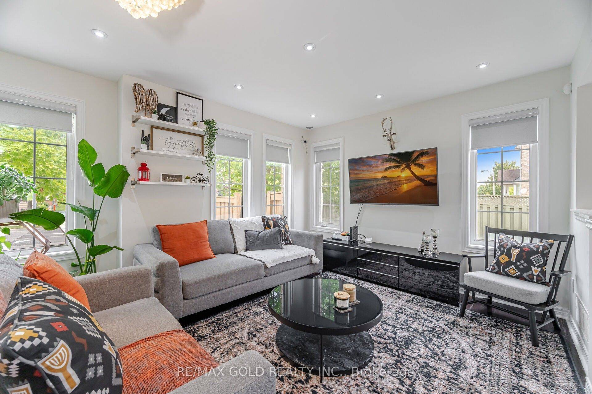 Brampton, ON L6P 1M1,14 Westbrook AVE