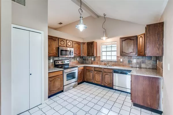 The Colony, TX 75056,4237 Ireland Drive