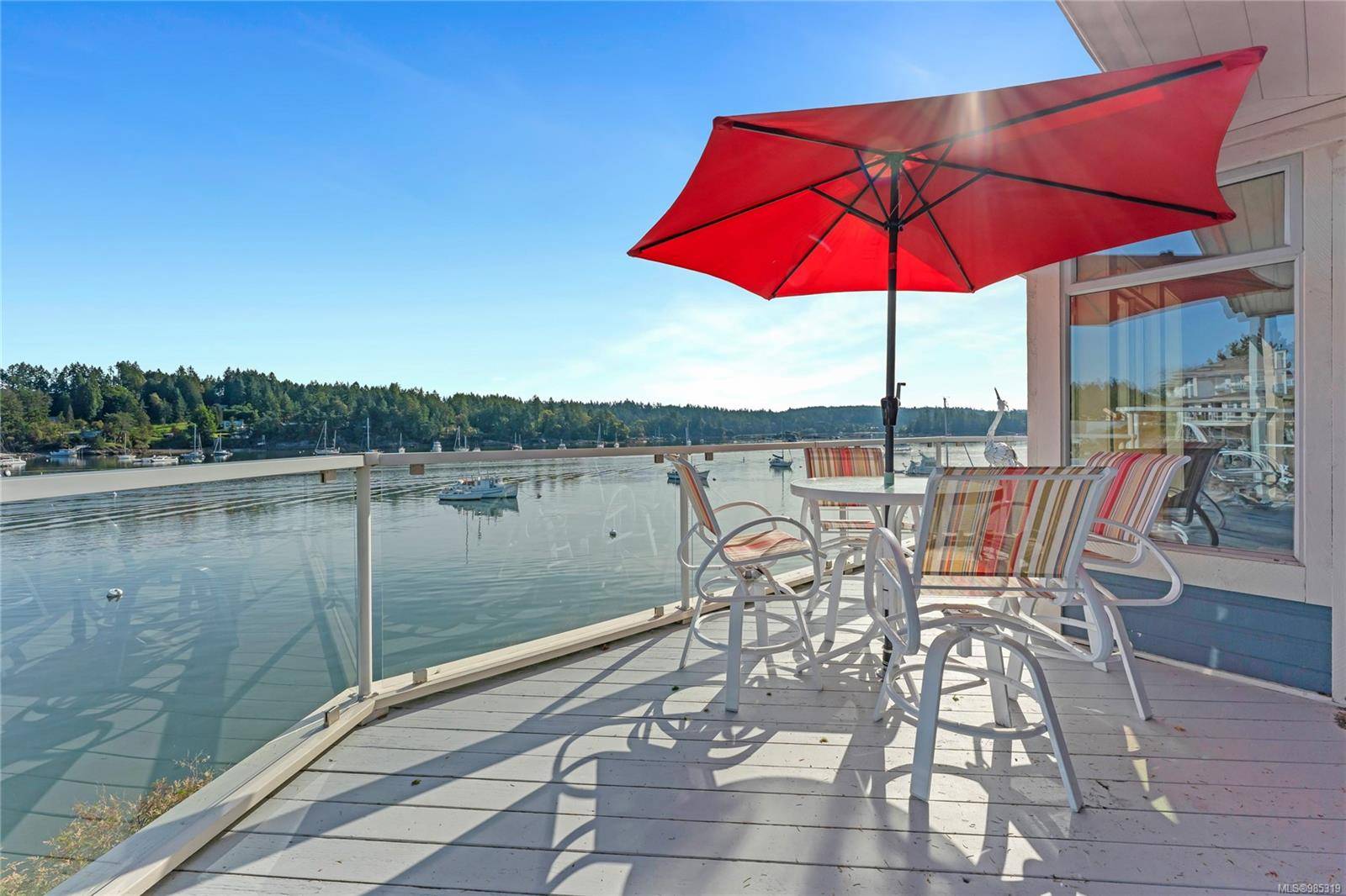 Salt Spring, BC V8K 2T9,111 Fulford-Ganges Rd #9