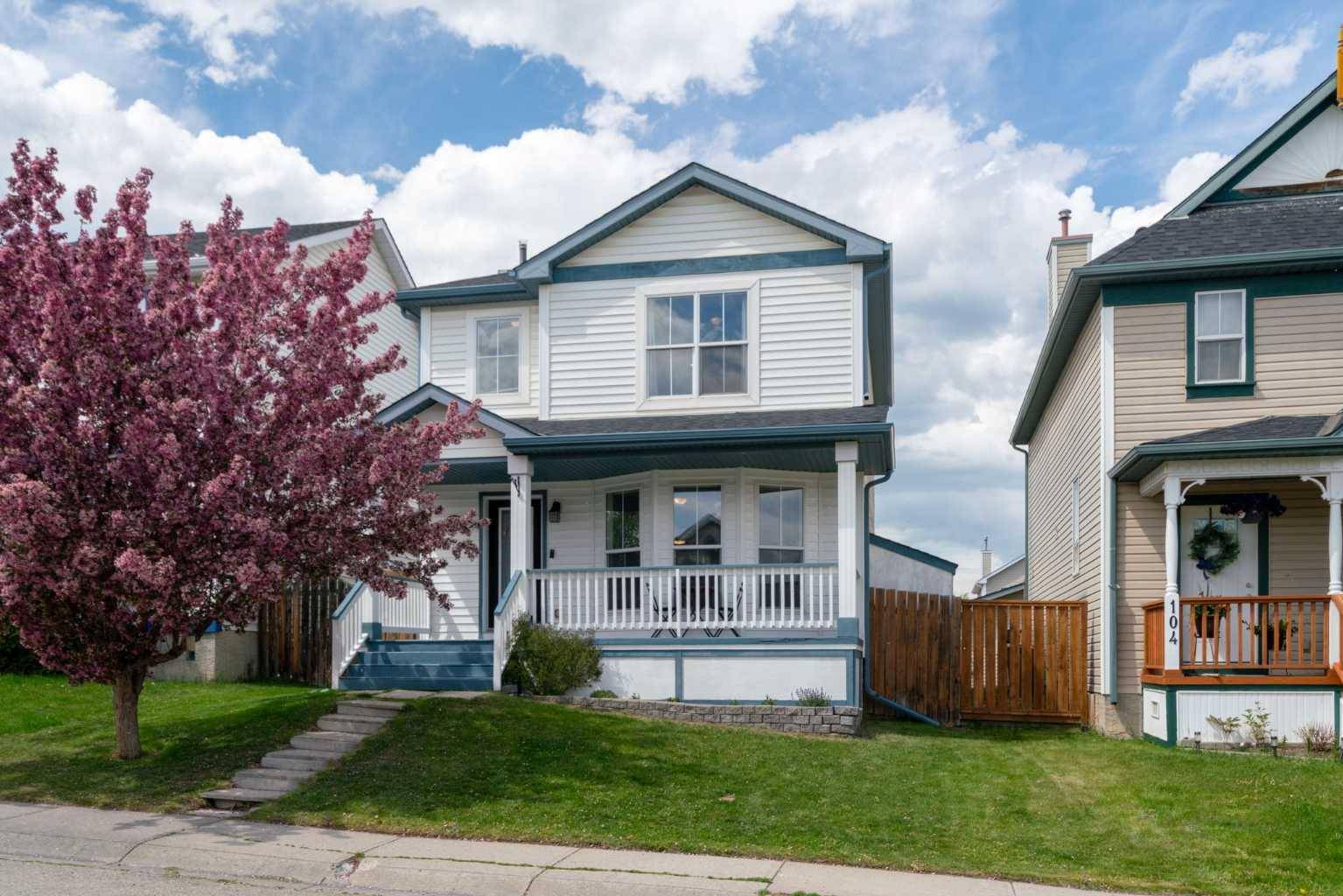 100 Tuscany Valley DR NW, Calgary, AB T3L 2E7