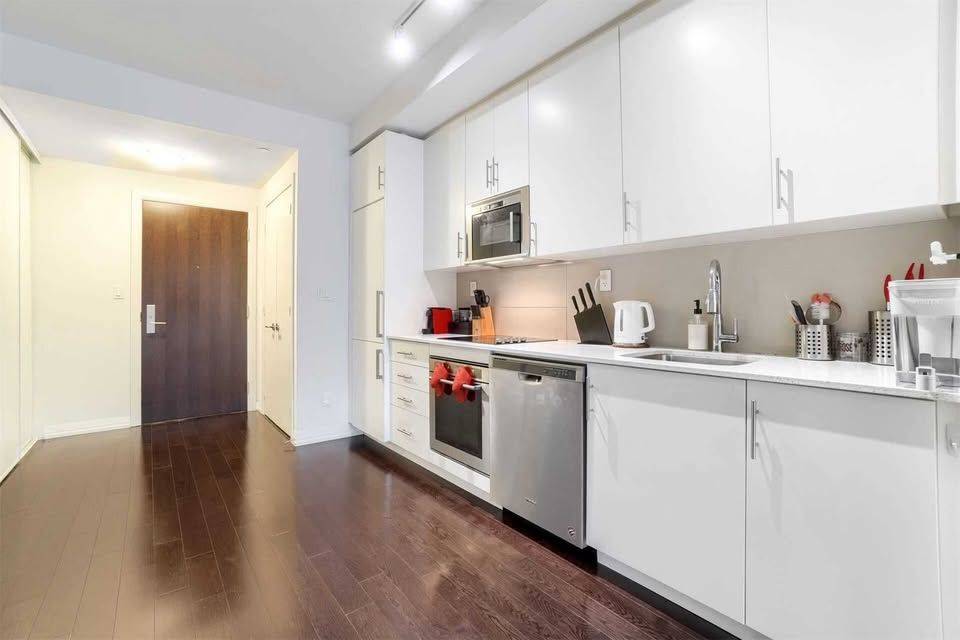 Toronto C08, ON M5A 0E7,460 Adelaide ST E #520