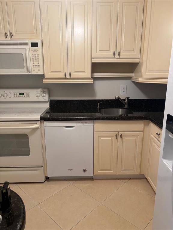 Deerfield Beach, FL 33441,608 SW Natura Blvd #112