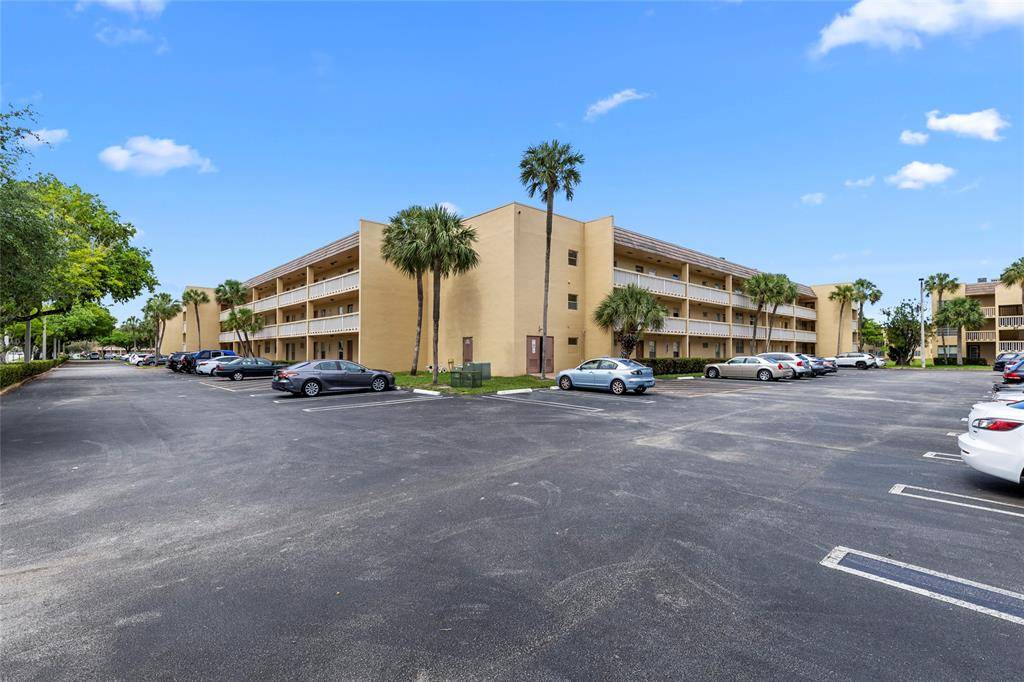 [StreetName, UnitNumber, StreetNumber, StreetDirPrefix], Tamarac, FL 33319