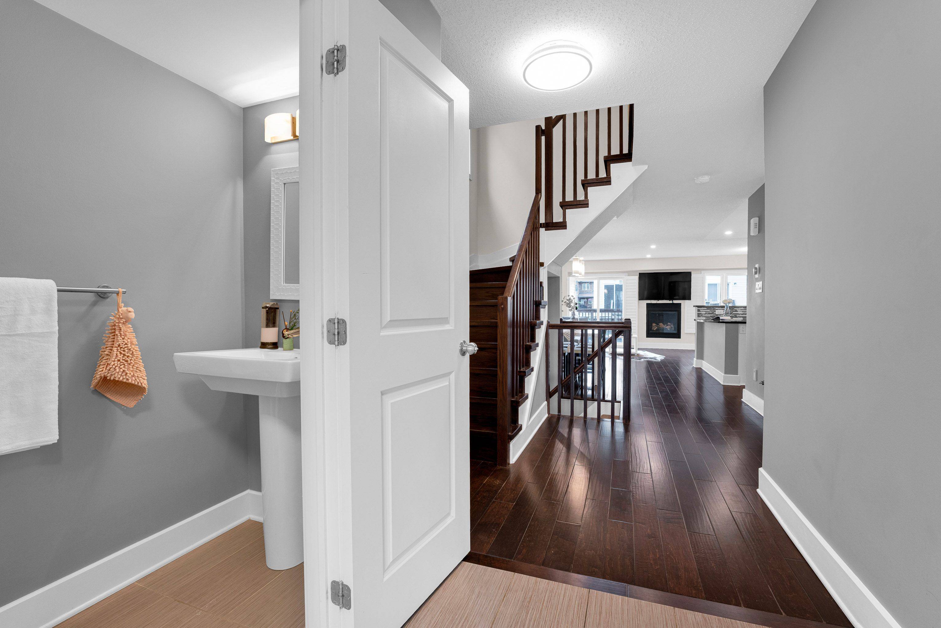Leitrim, ON K1T 0L1,319 Laguna ST