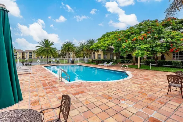Davie, FL 33328,2640 S University Dr #129