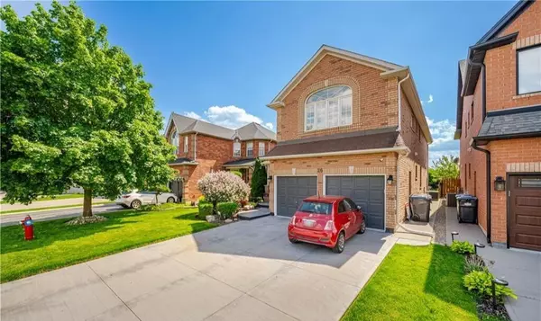 Brampton, ON L7A 1K7,26 Baccarat CRES