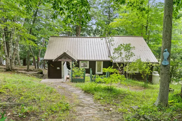 Tay Valley, ON K7H 3C6,141 Christie Lake Lane 32 LN
