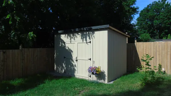 Tillsonburg, ON N4G 1L5,39 Pine ST