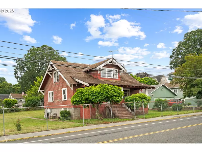 721 Columbia BLVD, St Helens, OR 97051