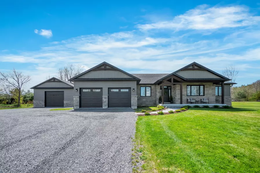 37 Rapids RD, Tweed, ON K0K 3H0