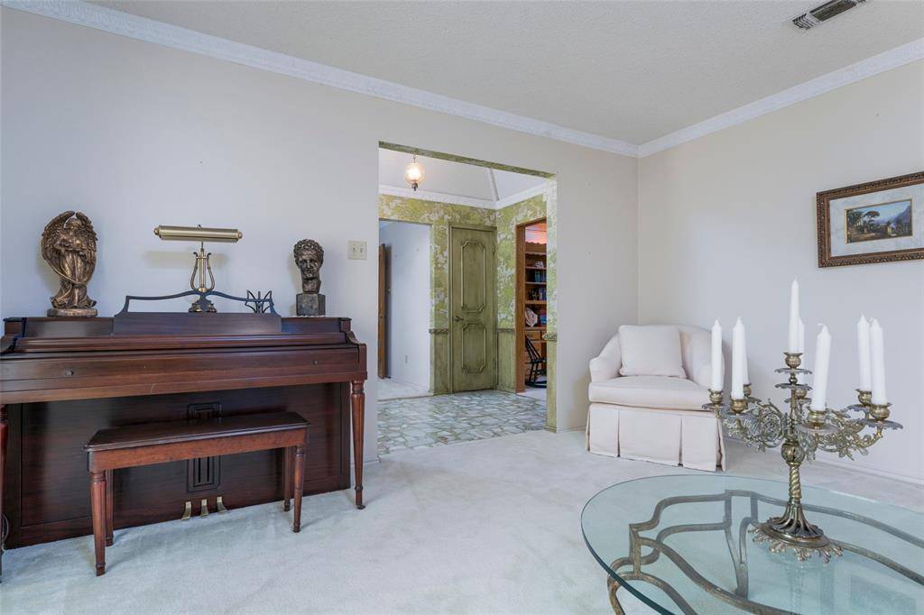 Arlington, TX 76012,1905 Rockcliff Court