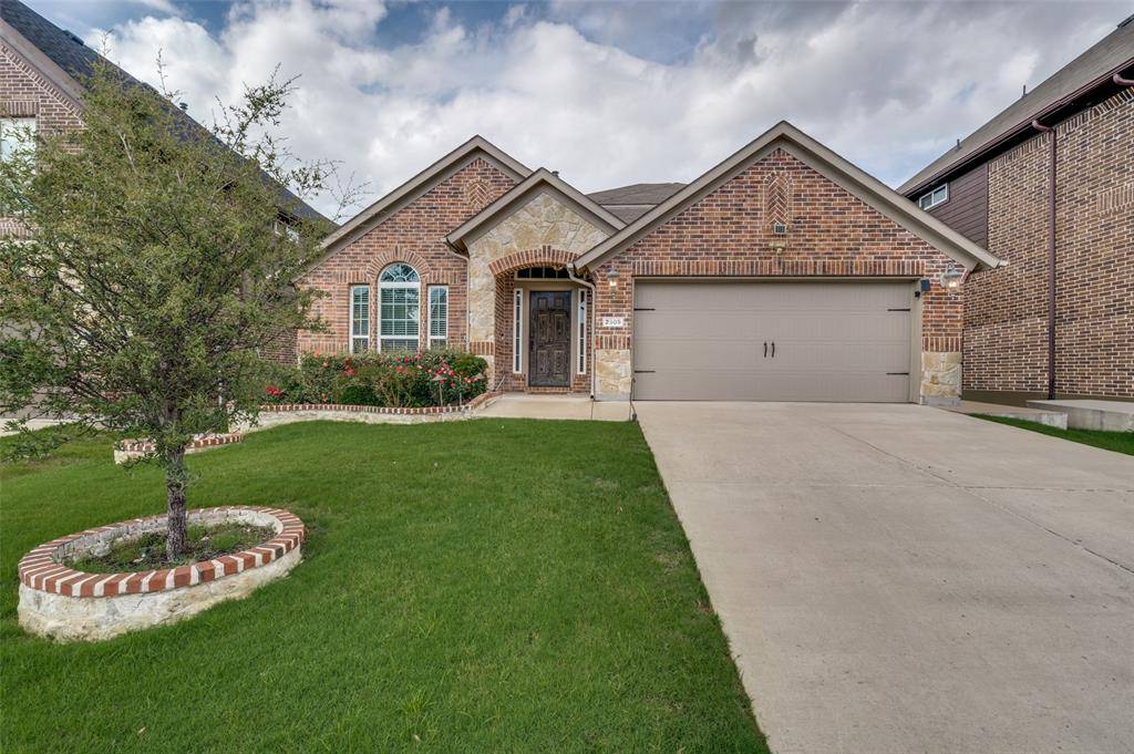 2509 Fountain Gate Drive, Little Elm, TX 75068