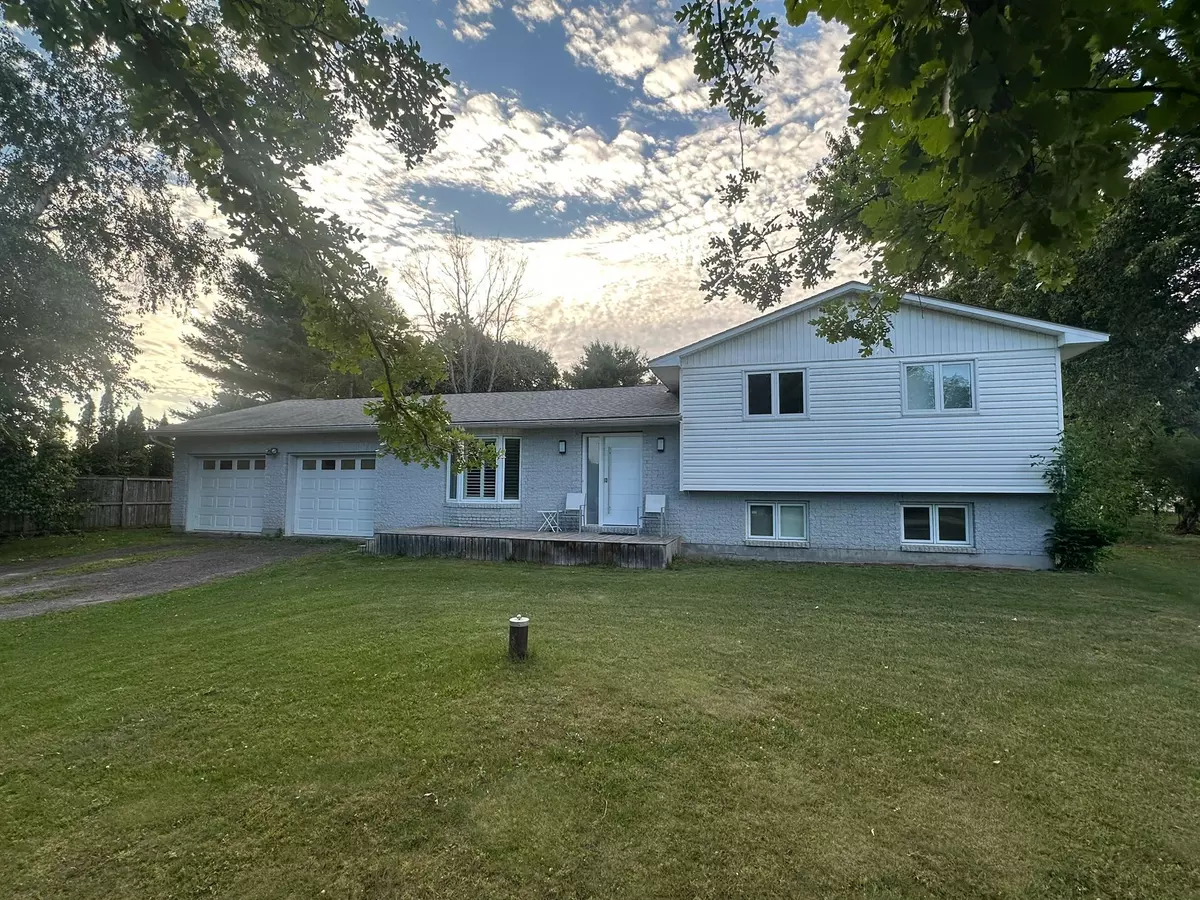 Edwardsburgh/cardinal, ON K0E 1X0,710 Hyndman RD