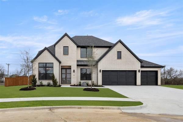 2201 Steed Run Drive,  Mansfield,  TX 76063
