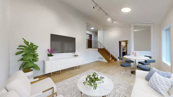 Toronto C13, ON M3B 3A4,34 Cedarbank CRES