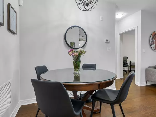 Milton, ON L9T 8K8,383 Main ST E #114