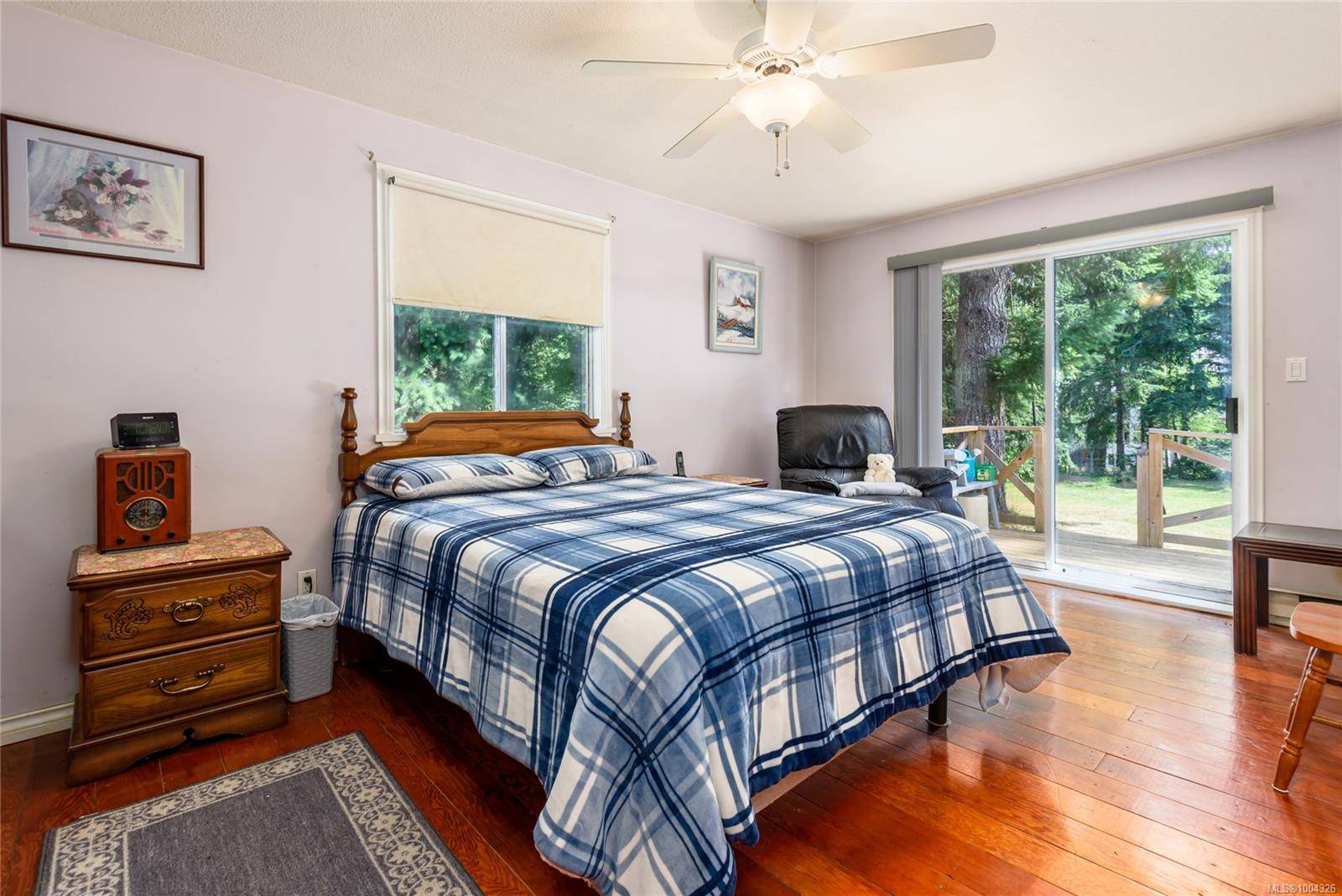 Courtenay, BC V9J 1X8,2186 Waveland Rd