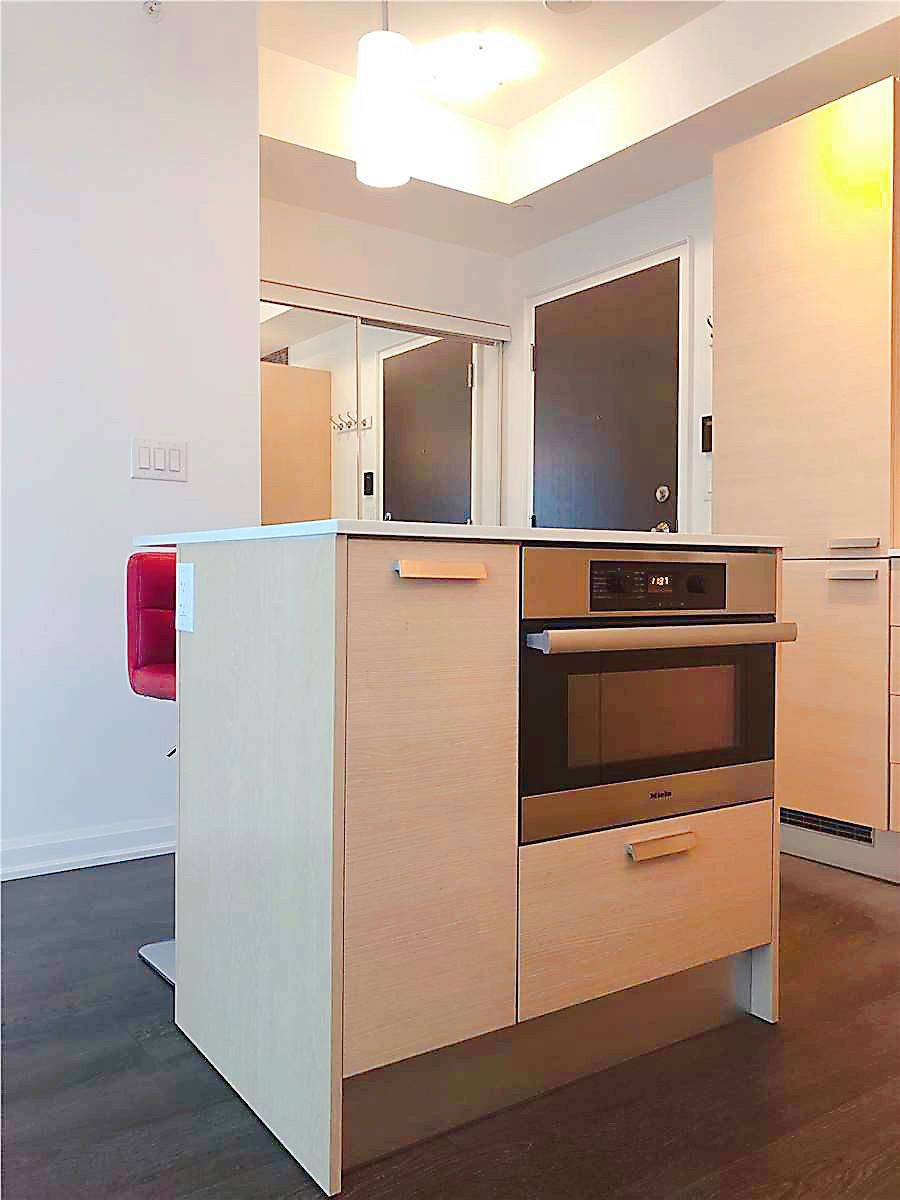 Toronto C07, ON M2N 0H4,11 Bogert AVE #2201