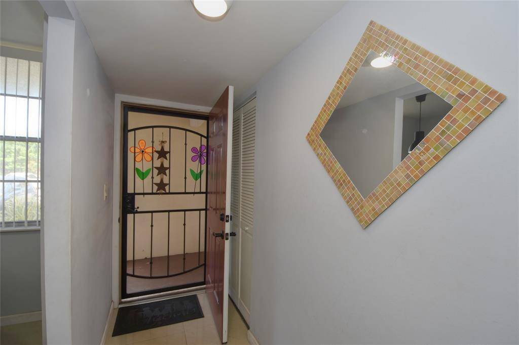 Lauderdale Lakes, FL 33313,2601 NW 48th Ter #142